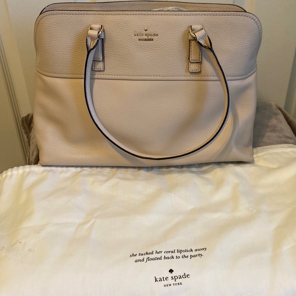 Kate Spade Jackson Street Marybeth in soft porcelain pebbles leather